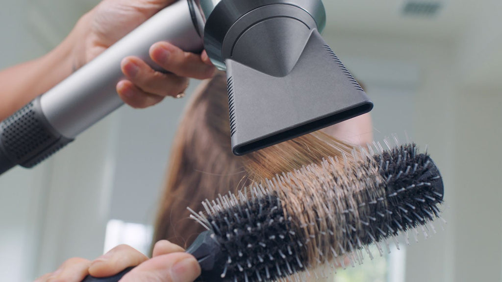 Dyson Supersonic Professional Hair Dryer: Fast Drying, Intelligent Heat Control, Frizz Reduction